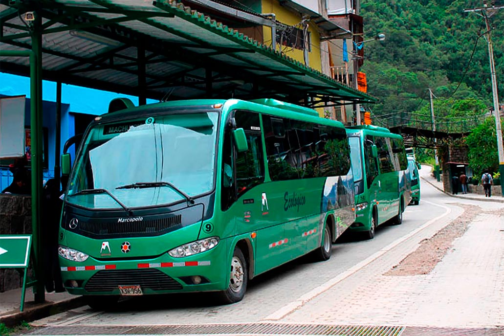 Bus trip to Machu Picchu