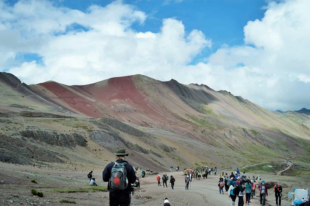 7-color mountain walk