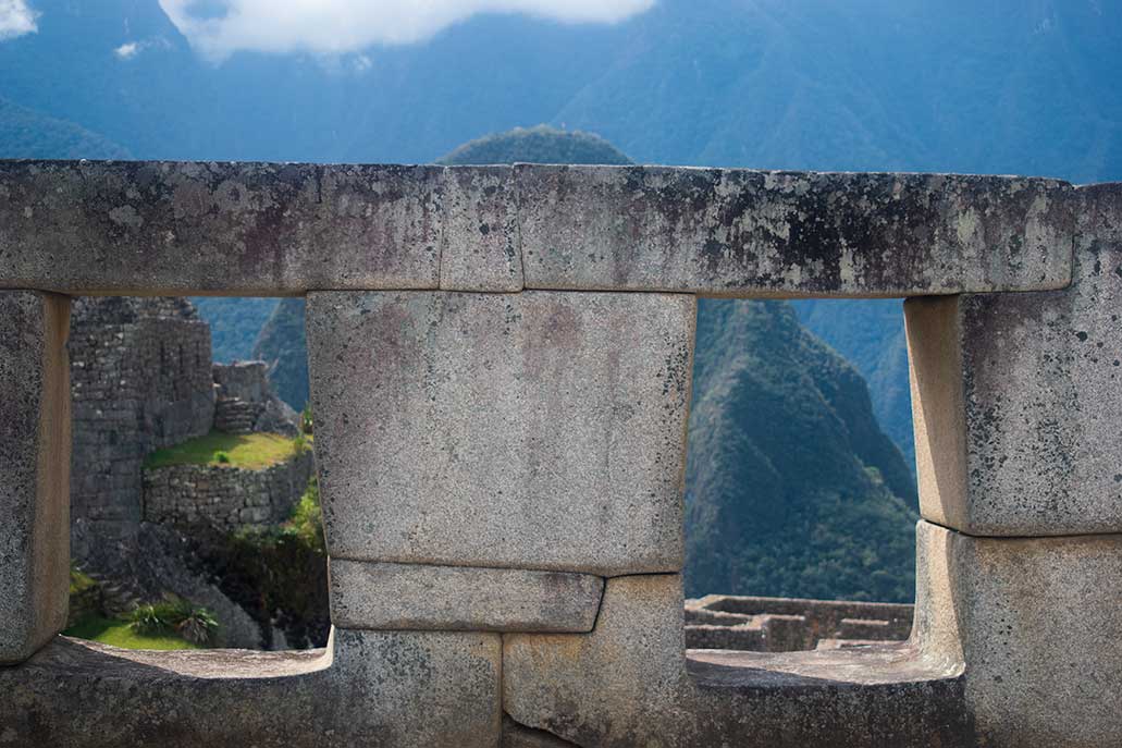Accuracy in Machu Picchu constructions